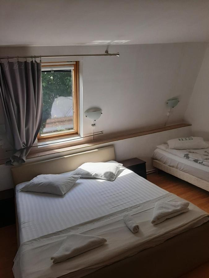 Piccola Italia Casa Racovita Cluj-Napoca Buitenkant foto