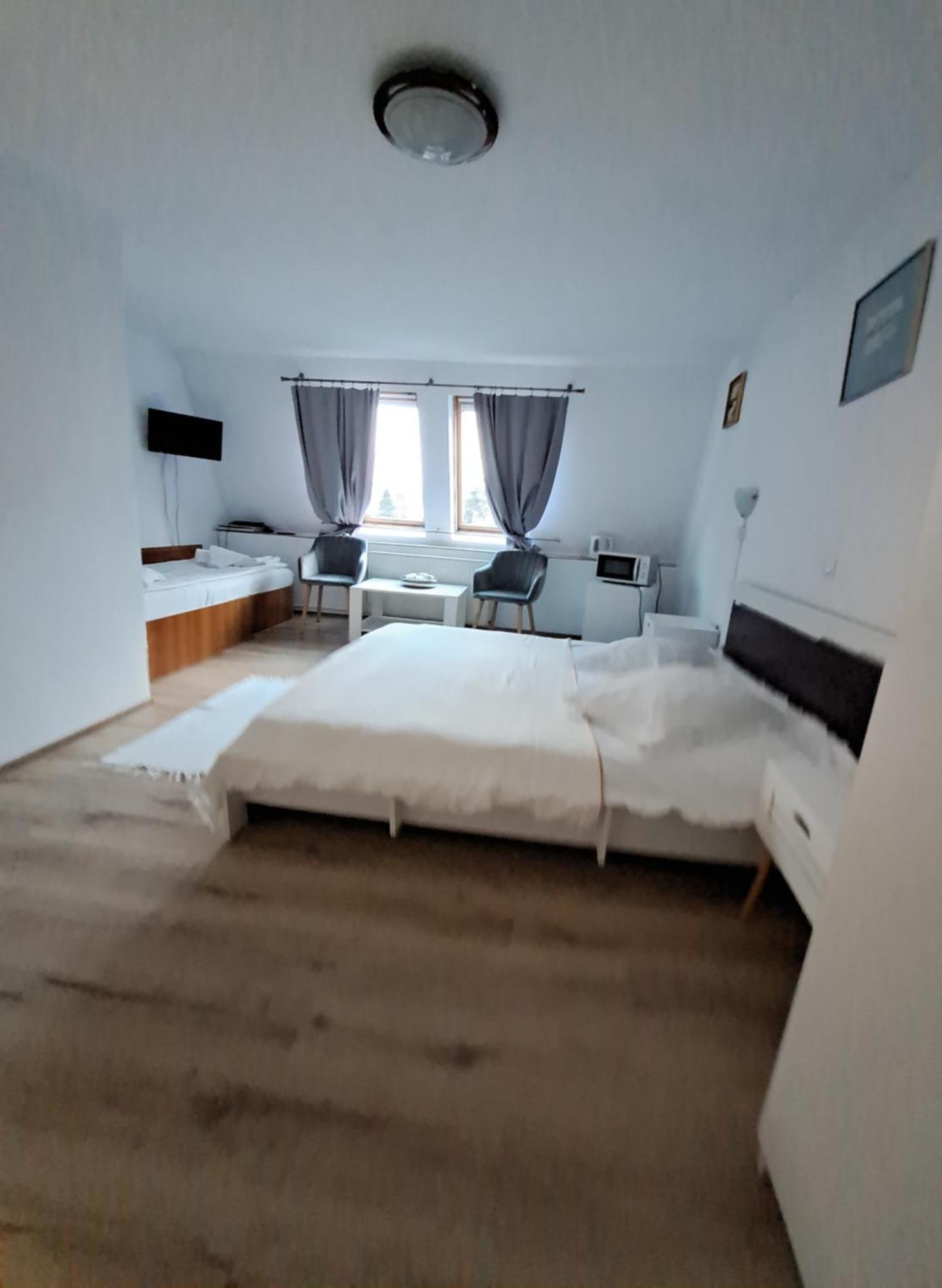 Piccola Italia Casa Racovita Cluj-Napoca Buitenkant foto